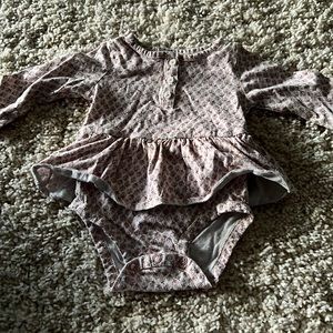 Carters baby girl floral onesie
